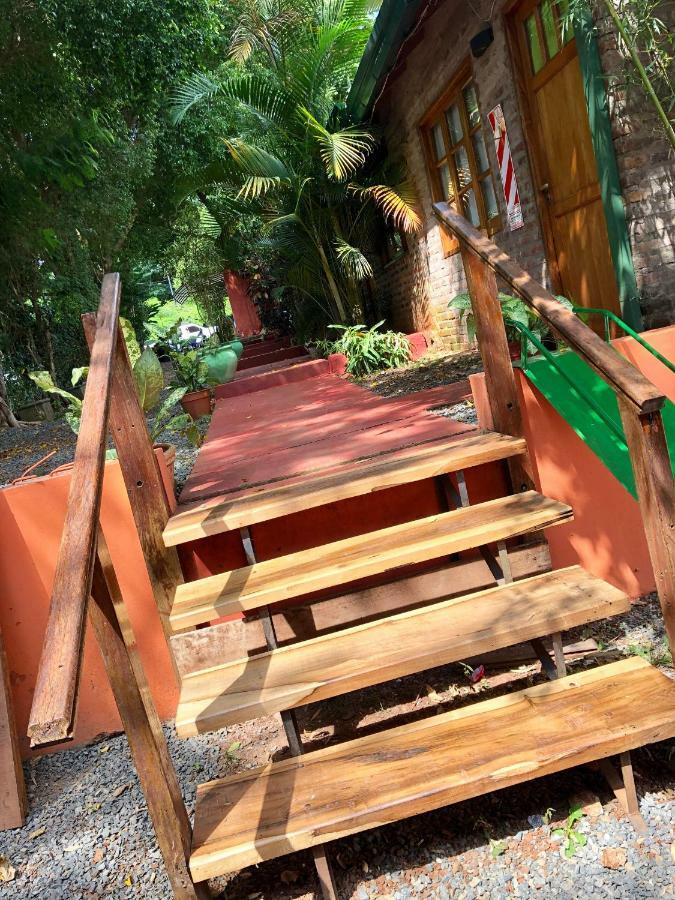 Cabanas Laboulaye Puerto Iguazu Bagian luar foto