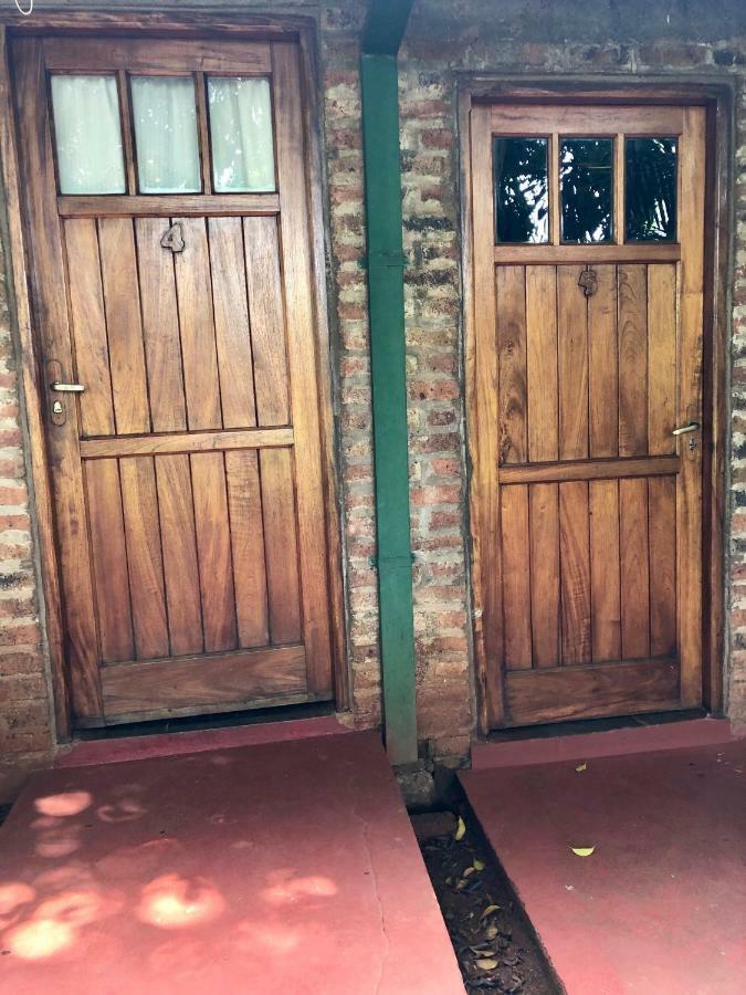 Cabanas Laboulaye Puerto Iguazu Bagian luar foto